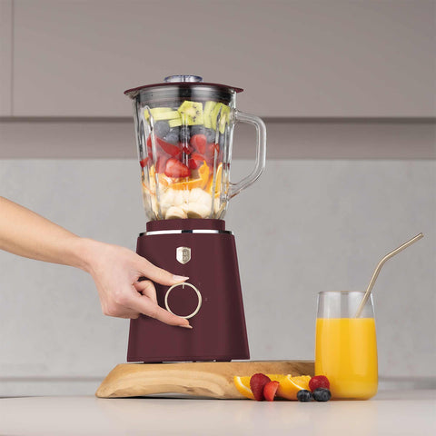 Product image of Table blender with 1,5L GLASS jar 1000W. Part of the Leonardo Collection . Features: • Material: plastic, glass • Power: 1000 W • Voltage: 220-240V, 50-60 Hz • 1,5 L glass jar • Length of power cord: 100 cm • Color: matt bordeaux. (Conceptual view). Official Berlinger Haus product, boosted by Promintra sl.