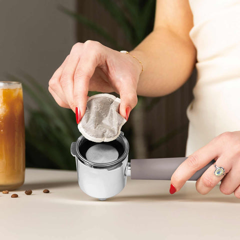 Product image of Digital espresso coffee maker 3in1. Part of the Taupe Collection . Features: • Material: stainless steel • Power: 950 W • Voltage: 220-240V 50/60 Hz • 1L water tank • 1 and 2 cup filter • 2 in 1 plastic spoon with tamper • S.... (Conceptual view). Official Berlinger Haus product, boosted by Promintra sl.