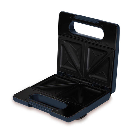 Product image of Sandwich maker. Part of the Deep Sea Collection . Features: • Material: aluminium, bakelite • Power: 650-780 W • Voltage: 220-240 V, 50/60Hz • Plate size: 22,5*13 cm • NON-STICK coating • Length of power cor.... (Studio view). Official Berlinger Haus product, boosted by Promintra sl.