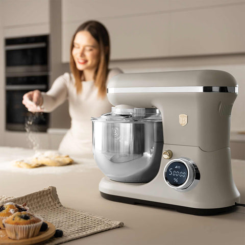 Product image of Kitchen machine. Part of the Sahara Collection . Features: • Material: stainless steel, plastic • 1500 W, 220-240V, 50/60 Hz • Include: • 18/10 stainless steel bowl 6L • Non-stick dough hook • Non-stick bea.... (Studio view). Official Berlinger Haus product, boosted by Promintra sl.
