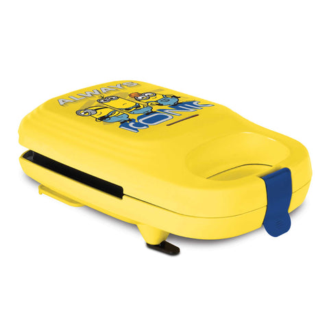 Product image of 3in1 sandwich maker with detachable plates. Part of the Minions Collection . Features: • Material: aluminium, plastic • Power: 600 W • Voltage: 220-240 V, 50/60Hz • Plate size: 13,1*12 cm • NON-STICK coating • Size: 14,5*25*9 cm • Len.... (Studio view). Official Berlinger Haus product, boosted by Promintra sl.