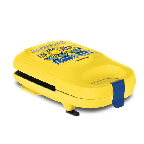 Product image of 3in1 sandwich maker with detachable plates. Part of the Minions Collection . Features: • Material: aluminium, plastic • Power: 600 W • Voltage: 220-240 V, 50/60Hz • Plate size: 13,1*12 cm • NON-STICK coating • Size: 14,5*25*9 cm • Len.... (Studio view). Official Berlinger Haus product, boosted by Promintra sl.