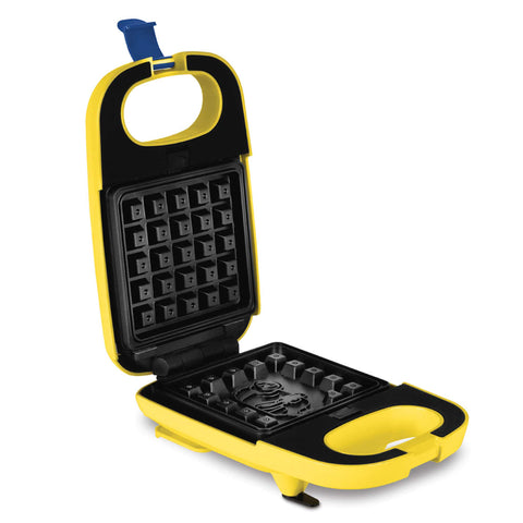 Product image of Waffle maker. Part of the Minions Collection . Features: • Material: aluminium, plastic • Power: 600 W • Voltage: 220-240 V, 50/60Hz • Plate size: 13,1*12 cm • NON-STICK coating • Size: 14,5*25*9 cm • Len.... (Studio view). Official Berlinger Haus product, boosted by Promintra sl.