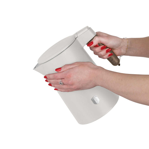 Product image of Double wall kettle. Part of the Sahara Nordic Collection . Features: • Material: stainless steel inside, plastic outside • Capacity: 1,7L • Voltage: 220-240V,50/60Hz • Power: 2200 W • Size: 23*16*25 cm • Length of po.... (Studio view). Official Berlinger Haus product, boosted by Promintra sl.