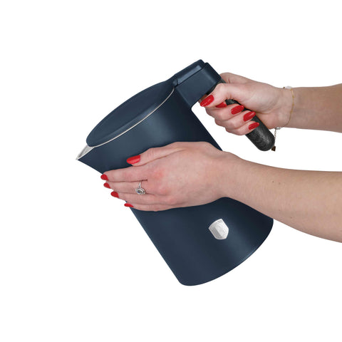 Product image of Double wall kettle. Part of the Deep Sea Collection . Features: • Material: 18/10 stainless steel inside, plastic outside • Capacity: 1,7L • Voltage: 220-240V, 50/60Hz • Power: 2200 W • Size: 23*16*25 cm • Lengt.... (Studio view). Official Berlinger Haus product, boosted by Promintra sl.