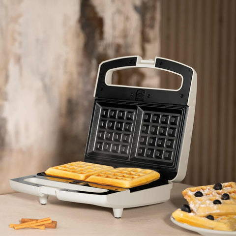 Product image of 3in1 sandwich maker with detachable plates and glass panel. Part of the Sahara Collection . Features: • Material: aluminium, glass, plastic • Power: 800 W • Voltage: 220-240 V, 50/60Hz • Plate size: 21,6*12 cm • NON-STICK coating • Length of power c.... (Studio view). Official Berlinger Haus product, boosted by Promintra sl.