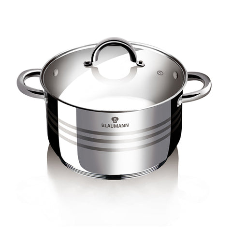Product image of Stock pot with lid 20cm. Part of the Blaumann/Gourmet Line . Features: • Stock pot with glass lid • Material: stainless steel • Size: 20*14,5 cm • Volume: 4,3 l. (Studio view). Official Berlinger Haus product, boosted by Promintra sl.