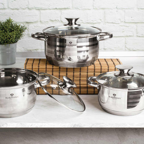 Product image of 6pcs cookware set. Part of the Blaumann/Gourmet Line . Features: • Material: stainless steel • Include: • Casserole with lid Ø16*9,5 cm 1,9 L • Casserole with lid Ø18*10,5 cm 2,6 L • Casserole with lid Ø20*11,5 c.... (Studio view). Official Berlinger Haus product, boosted by Promintra sl.