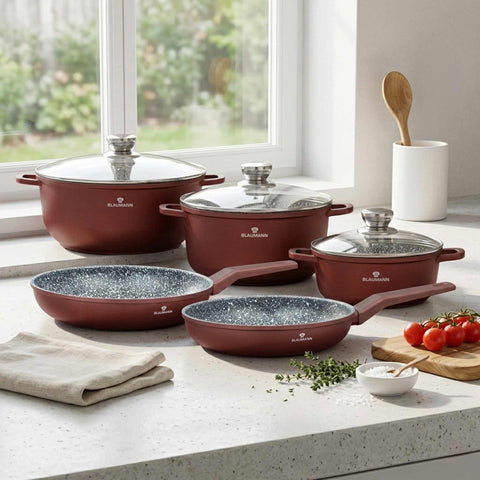Product image of 8pcs cookware set. Part of the Blaumann/Cera Stone Collection . Features: • Material: cast aluminum • Include: • Frypan Ø24*4,5 cm 1,5L • Frypan Ø28*5 cm 1,5L • Casserole with lid Ø20 cm 2,3L • Casserole with lid Ø24 cm 4.... (Studio view). Official Berlinger Haus product, boosted by Promintra sl.