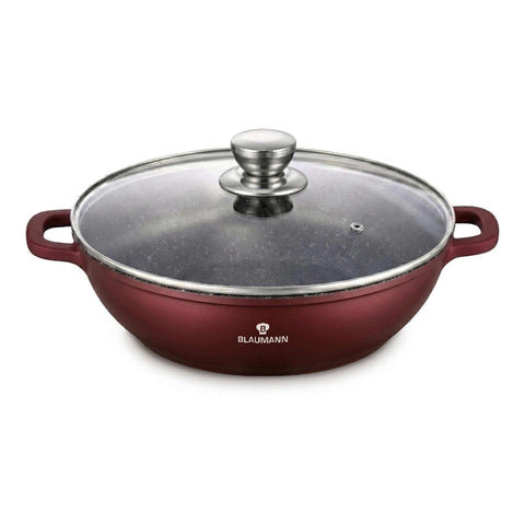 Product image of Shallow pot with lid 28cm. Part of the Blaumann/Cera Stone Collection . Features: • Material: cast aluminum • Shallow pot with lid Ø28*8 cm 4,1L • Color: bronze. (Studio view). Official Berlinger Haus product, boosted by Promintra sl.