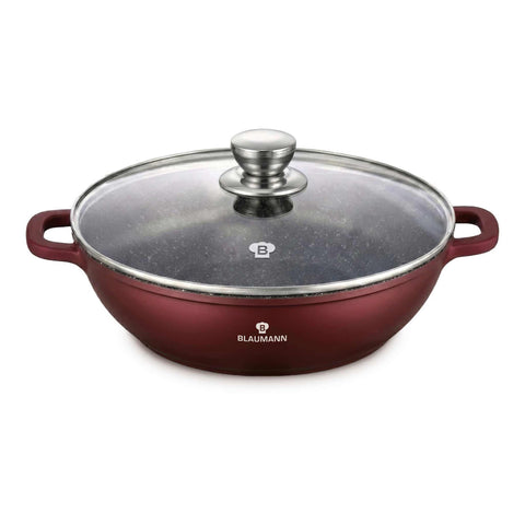 Product image of Shallow pot with lid 28cm. Part of the Blaumann/Cera Stone Collection . Features: • Material: cast aluminum • Shallow pot with lid Ø28*8 cm 4,1L • Color: bronze. (Studio view). Official Berlinger Haus product, boosted by Promintra sl.