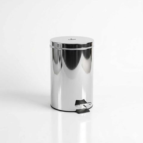 Product image of Stainless steel pedal bin 12L. Part of the Blaumann/Accessories . Features: • Material: stainless steel, plastic • Size: 25*25*39 cm, 12 L • 1 pc inner bucket • Color: stainless steel. (Studio view). Official Berlinger Haus product, boosted by Promintra sl.