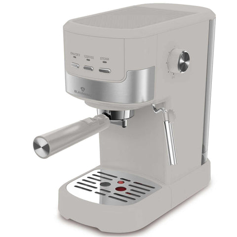 Product image of Espresso coffee machine. Part of the Blaumann Cream . Features: • Material: stainless steel • Power: 1100 W • Voltage: 220-240V 50-60 Hz • Detachable 1,25L water tank • 2 in 1 plastic spoon with stamper • Color:.... (Studio view). Official Berlinger Haus product, boosted by Promintra sl.