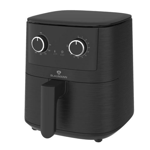Product image of Air fryer 5L. Part of the Blaumann/Black Silver Collection . Features: • Power: 220-240V, 50/60Hz, 1180-1400W • Temperature control: 80-200℃ • XL SIZE: 5L • Non-stick tray and basket - dishwasher safe • Color: black- s.... (Studio view). Official Berlinger Haus product, boosted by Promintra sl.
