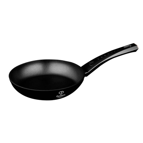 Product image of Frypan 20cm. Part of the MATTE BLACK- ROSE GOLD . Features: • Material: forged aluminum with non-stick titanPro coating • Frypan Ø20*4,5 cm 1,0L • Color: matt black- rose gold. (Studio view). Official Berlinger Haus product, boosted by Promintra sl.