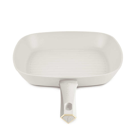 Product image of Grill pan with lid 28cm. Part of the MATTE CREAM- GOLD . Features: • Material: forged aluminum with non-stick titanPro coating • Grill pan with lid Ø28*4,1 cm 2,1L • Color: matt cream- gold. (Studio view). Official Berlinger Haus product, boosted by Promintra sl.