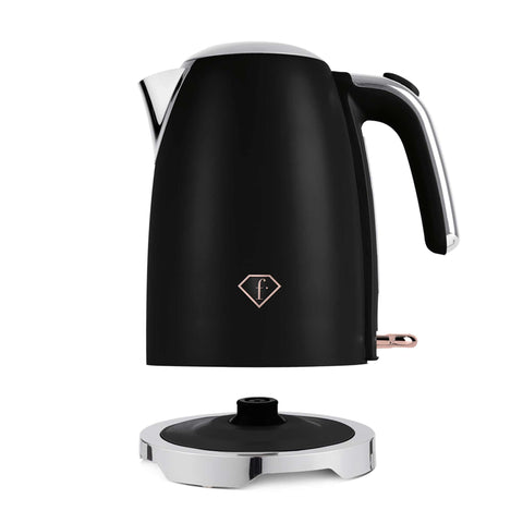 Product image of Electric kettle. Part of the MATTE BLACK- ROSE GOLD . Features: • Material: 18/10 stainless steel, plastic • Capacity: 1,7L • Voltage: 220-240V,50/60Hz • Power: 2200 W • Length of power cord: 65-70 cm • Color: b.... (Studio view). Official Berlinger Haus product, boosted by Promintra sl.