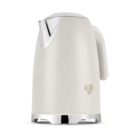 Product image of Electric kettle. Part of the MATTE CREAM- GOLD . Features: • Material: 18/10 stainless steel, plastic • Capacity: 1,7L • Voltage: 220-240V,50/60Hz • Power: 2200 W • Length of power cord: 65-70 cm • Color: c.... (Studio view). Official Berlinger Haus product, boosted by Promintra sl.