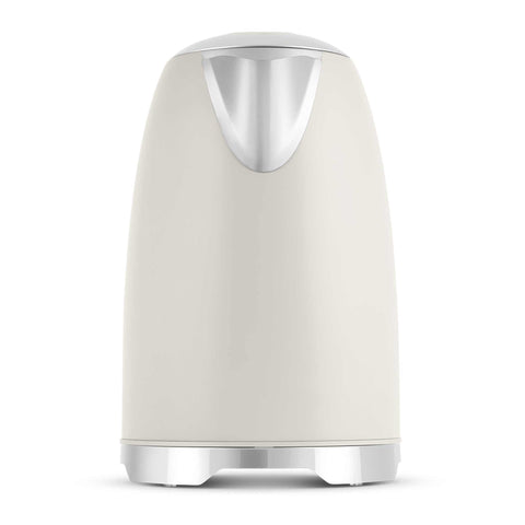 Product image of Electric kettle. Part of the MATTE CREAM- GOLD . Features: • Material: 18/10 stainless steel, plastic • Capacity: 1,7L • Voltage: 220-240V,50/60Hz • Power: 2200 W • Length of power cord: 65-70 cm • Color: c.... (Studio view). Official Berlinger Haus product, boosted by Promintra sl.