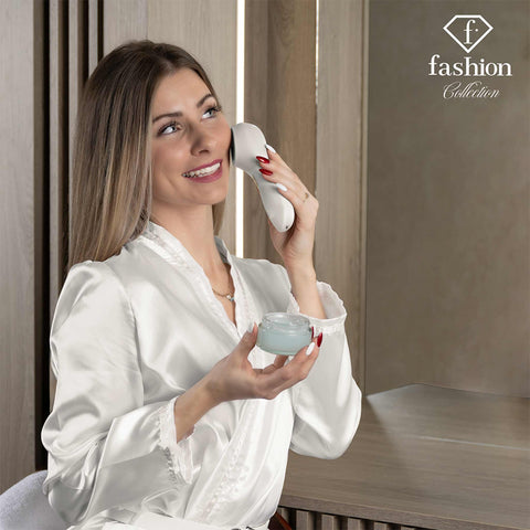 Product image of Hot and cool skin revitalizer. Part of the MATTE CREAM- GOLD . Features: • Size: 169*51*49 mm • Accessories: • Type C charging cable • Wiping cloth • Travel bag • Color: cream- gold. (Studio view). Official Berlinger Haus product, boosted by Promintra sl.