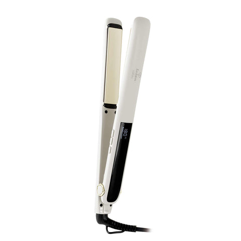 Product image of Hair straightener. Part of the MATTE CREAM- GOLD . Features: • 220-240V, 50-60 Hz, 50W • Maximum temperature: 210℃ • 25*110 mm heating plate with ceramic coating • Length of power cord: 1,8 m • Color: cream- .... (Studio view). Official Berlinger Haus product, boosted by Promintra sl.