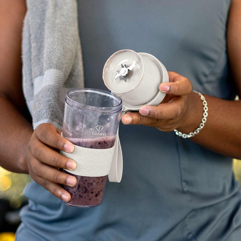  FTV-0177, Mini licuadora con USB, color crema dorado, licuadora USB, carga eléctrica/cable tipo C, licuadora, batidora, turmix