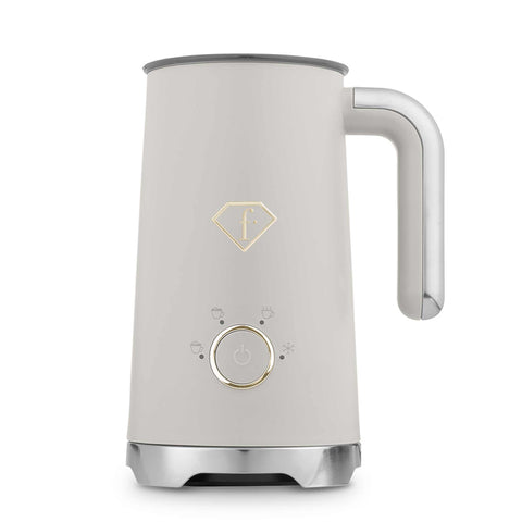Product image of Milk frother. Part of the MATTE CREAM- GOLD . Features: • Material: stainless steel, plastic • Capacity for heating: 300 ml • Capacity for foaming: 160 ml • Voltage: 220-240V,50/ 60Hz • Power: 400W • 2 p.... (Studio view). Official Berlinger Haus product, boosted by Promintra sl.