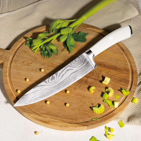 Product image of 6pcs knife set with stand. Part of the MATTE CREAM- GOLD . Features: • Material: stainless steel • Chef knife 20 cm • Bread knife 20 cm • Santoku knife 17,5 cm • Utility knife 12,5 cm • Paring knife 9 cm • Stand • Co.... (Studio view). Official Berlinger Haus product, boosted by Promintra sl.