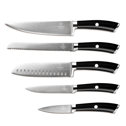 Product image of 6pcs knife set with stand. Part of the MATTE BLACK- ROSE GOLD . Features: • Material: stainless steel • Chef knife 20 cm • Bread knife 20 cm • Santoku knife 17,5 cm • Utility knife 12,5 cm • Paring knife 9 cm • Stand • Co.... (Studio view). Official Berlinger Haus product, boosted by Promintra sl.