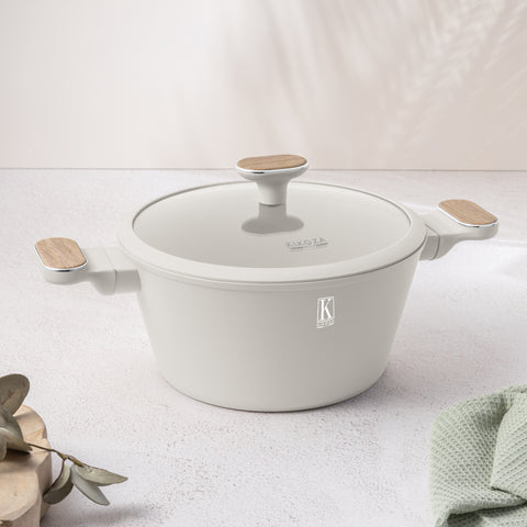 Product image of Casserole with lid 24cm. Part of the Kikoza Milano Collection . Features: • Material: forged aluminum with non-stick titanPro coating • Casserole with lid Ø24*12,5 cm 4,3L • Color: matt cream, wooden REGISTERED DESIGN BY .... (Studio view). Official Berlinger Haus product, boosted by Promintra sl.