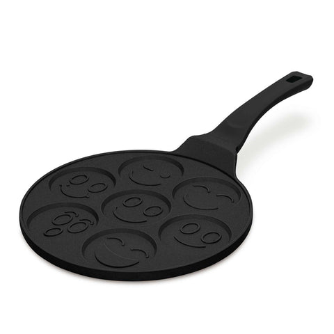 Product image of 7holes emoji pancake pan 26cm. Part of the Matte Black Collection/Black Rose Collection . Features: • Material: cast aluminium • Pancake pan Ø26*1,3 cm • Color: matt black. (Studio view). Official Berlinger Haus product, boosted by Promintra sl.