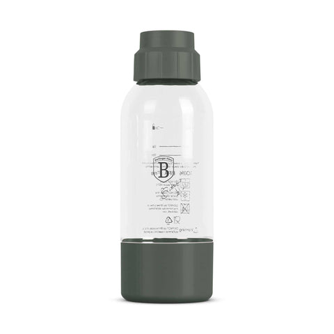 Product image of Soda maker with 2bottles and barometer universal CO2cylinders size. Part of the Matte Green Collection . Features: • Material: stainless steel, pp • Size: 43,5*22*12 cm • 2 pcs pp bottle with cup: 1,0L and 0,5L • Universal, standard CO2 cylinders size (not inclu.... (Studio view). Official Berlinger Haus product, boosted by Promintra sl.