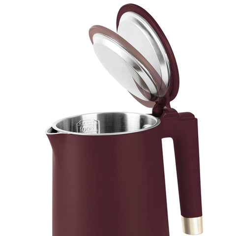 Product image of Double wall kettle. Part of the Leonardo Collection . Features: • Material: 18/10 stainless steel inside, plastic outside • Capacity: 1,7L • Voltage: 220-240V,50/60Hz • Power: 1800 W • Color: matt bordeaux. (Studio view). Official Berlinger Haus product, boosted by Promintra sl.